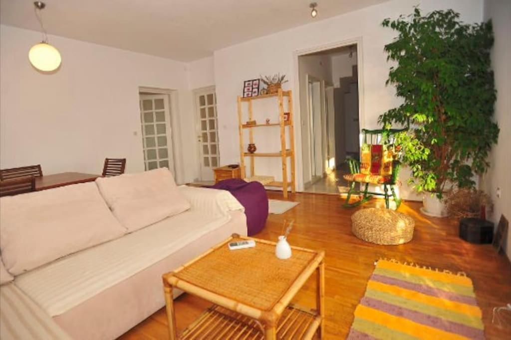 Seaview Ema Apartament *